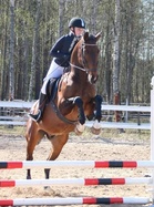 Matilda ja Risto nappasivat toisen sijan estekilpailuissa (kuva Virpi Nippala)