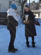 Pinja ottamassa vastaan palkintoa Lions Clubin tapahtumassa 26.02.23 
(Kuva: Mervi Tolvanen)