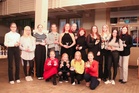 Ranking palkitut 2022
Ylärivi vasemmalta Petra Järvinen, Kiara Juntunen, Mimosa Nippala, Johanna Kemppainen, Ida Repo, Emilia Saarinen (edusti Sanna Innasta) Lydia Lydecken, Cornelia van Kasteel, Vanessa Nippala, Eerika Veikkolainen ja Matilda Berglund
Alarivi vasemmalta Aada Jeskanen, Roosa Piiri, Nelli Kuusela ja Annika Grönroos
(kuva Virpi Nippala)